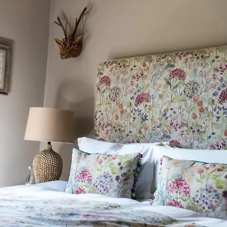 Plum & Partridge Inn *